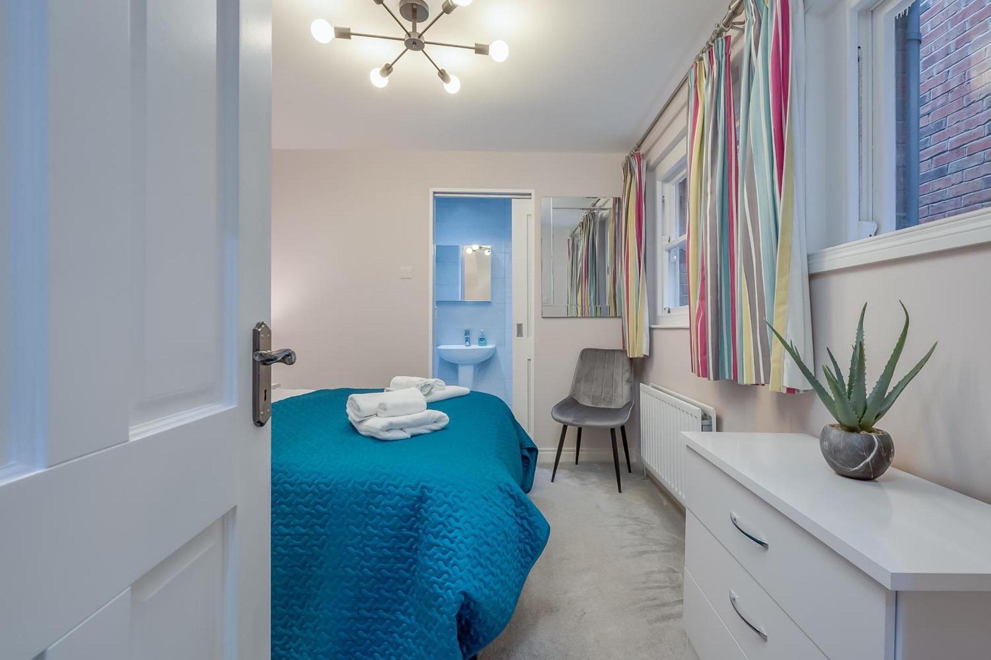 Staybynumbers - Belfast City Centre - 3 Bed, 3 Bathroom & Parking Экстерьер фото
